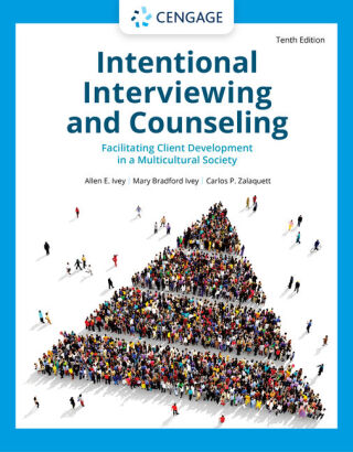 Omslagafbeelding: Intentional Interviewing and Counseling: Facilitating Client Development in a Multicultural Society 10th edition 9780357622797